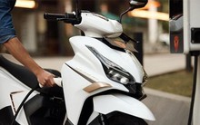 Hãng xe xây nhà máy 2.500 tỷ tại Việt Nam giới thiệu siêu phẩm xe máy điện: thiết kế vượt Honda Vario, Air Blade, giá mềm bất ngờ