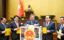 Phê chuẩn bổ nhiệm hai phó thủ tướng và các bộ trưởng sau hợp nhất