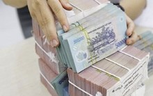 Ngân hàng tăng lãi suất huy động, hút khách gửi tiền