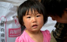 Thấy con có 7 dấu hiệu này, nhiều cha mẹ thờ ơ rồi sau đó nhận cái kết đắng, không ít gia đình còn "tan nhà nát cửa"