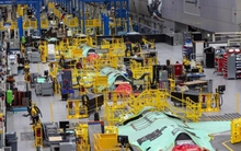 Bên trong nhà máy sản xuất tiêm kích tàng hình F-35 của Mỹ