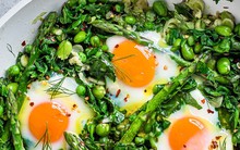 Chuyên trang ẩm thực Anh đánh giá đây là loại rau 'tốt nhất thế giới': Việt Nam có ở hầu hết mọi nơi