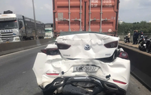 Vụ tai nạn liên hoàn trên cầu Phú Mỹ: Chồng chở vợ bầu, chỉ kịp hô "chết rồi vợ ơi" trước khi ô tô bị tông bẹp dúm