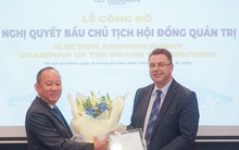 Chủ tịch 1 DN niêm yết "rời ghế nóng" với lượng cổ phiếu trị giá 2.500 tỷ đồng