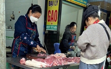 Giá thịt lợn tăng cao, nhiều người không dám mua