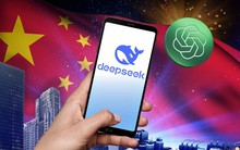 Hỏi AI liệu có thống trị con người không, DeepSeek trả lời cực hay, khác hẳn kiểu "thảo mai" của ChatGPT