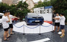 Vì sao VinFast dừng mô hình cho thuê pin xe điện?