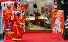 Bất ngờ cảnh nhiều cửa hàng vàng vắng hoe trong ngày vía thần Tài