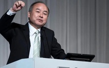 "Gã điên" châu Á và ván cược 18 tỉ đô vào iPhone