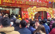 Có khách mua 200 chỉ vàng dù giá cao kỷ lục so với mùa Thần Tài những năm trước