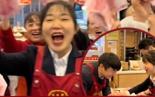 Nhà hàng lẩu chia hơn 1,8 tỷ đồng doanh thu 3 ngày Tết cho nhân viên