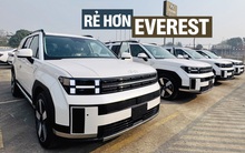 Hyundai Santa Fe 'xả kho' giảm kỷ lục 115 triệu tại đại lý: Bản tiêu chuẩn còn 970 triệu, rẻ hơn cả Everest, Kodiaq đời cũ