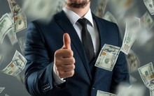 Một công ty sắp chia cổ tức tỷ lệ 62%, giá cổ phiếu đã tăng 64% trong vòng 1 năm