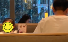 “Trên bàn có 2 miếng thịt, con cho bố miếng nào?", con gái trả lời và phản ứng của ông bố khiến tất cả nhảy vào tranh cãi