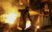 Không phải dầu mỏ hay khí đốt, EU bất lực 'rót' hơn 2,5 tỷ euro để mua một mặt hàng quan trọng từ Nga bất chấp lệnh cấm