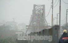 Cuộc sống của người Hà Nội trong ngày mưa phùn và nồm ẩm