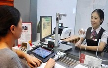 Người phụ nữ ở Trung Quốc gửi tiết kiệm 4,2 tỷ đồng, khi tất toán chỉ còn 1/7 cùng 1 "đống nợ": Ngân hàng chỉ rõ "lỗi do bà ký mà không đọc kỹ"