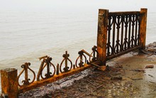 VIDEO: Cảnh nhếch nhác ở bãi biển đẹp nhất xứ Thanh