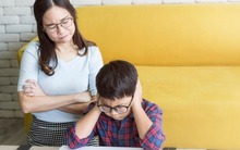 Điểm số học tập của con cái chính là tấm gương phản chiếu trình độ của phụ huynh: 90% cha mẹ đang mắc sai lầm này trong việc thúc ép con học tập