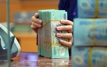 Ngân hàng ồ ạt giảm lãi suất tiết kiệm: Xuất hiện 4 nhà băng vẫn trả lãi từ 7%/năm trở lên