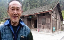 Gia chủ đồng ý di dời nhưng khi đội thi công đến dỡ nhà lại bị chuyên gia ngăn lại: "Nhà này không thể phá"