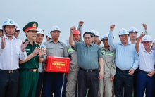 Sân bay 16 tỷ USD 'xịn' nhất Việt Nam lại lập kỷ lục: 3 năm 7 lần đón Thủ tướng tới thị sát