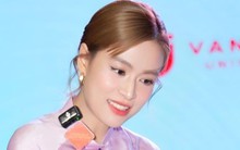 Toan tính của Hoàng Thùy Linh