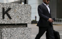 Từ 19/5, sẽ áp dụng nhiều quy định mới đối với hoạt động mua cổ phiếu ngân hàng của nhà đầu tư nước ngoài