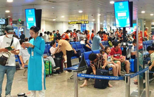 Vì sao một số chuyến bay tại Tân Sơn Nhất, Côn Đảo bị chậm, hủy trong sáng 27-3?