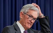 Chủ tịch Jerome Powell dùng một từ 22 lần, gióng cảnh báo về nền kinh tế Mỹ: Kế hoạch cắt giảm lãi suất của Fed liệu có thay đổi?