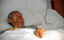 Bố qua đời để lại 21 tỷ đồng, tòa yêu cầu con gái phải chia đều tài sản cho 4 bác gái, họ hàng tuyên bố: 20% vẫn còn quá ít