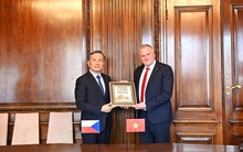 Bán dẫn: Ngành mũi nhọn hợp tác Việt Nam - Cộng hòa Séc