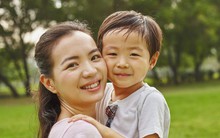 1 hiện tượng rất “huyền bí”: Nếu mẹ sở hữu 4 đặc điểm này, con trưởng thành sẽ có nhiều “quý nhân phù trợ”