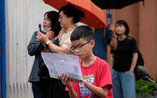 Phụ huynh 'ngóng' sự trở lại của bậc THCS trong Trường THPT Chuyên Hà Nội Amsterdam