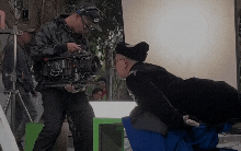 Vén màn "chiêu trò" của Xuân Hinh