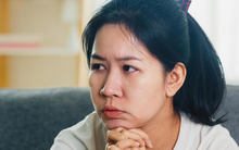 Kiểm tra lịch sử CHAT GPT của con gái, tôi phát hiện sự thật CHẤN ĐỘNG: Mình đã nuôi con thất bại rồi sao?