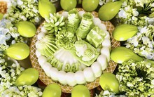 Tự tay decor tiệc đầy tháng xanh lá cho con trai, mẹ bỉm nhận về hơn 1 triệu lượt like, thi nhau hỏi cách làm