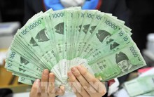 Đồng Won xuống mức thấp nhất trong 16 năm