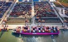 Mỹ hoãn áp thuế đối ứng 90 ngày: Những việc cần tranh thủ làm ngay!