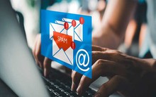 Tại sao người dùng không nên xóa email rác?