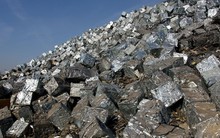 Hàng trăm nghìn tấn hàng từ Mỹ đổ bộ Việt Nam với giá cực rẻ: Thuế nhập khẩu 3%, đưa Việt Nam trở thành ông trùm khu vực ASEAN