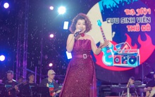 Ca sĩ Đinh Lan Hương kể lại khoảnh khắc ốm, sốt, phải uống thuốc hạ sốt ngay trước khi lên sân khấu