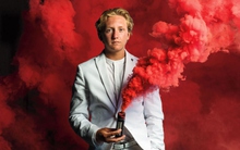 Chuyện thật như đùa: VĐV mai đi thi tối còn cày phim, cái kết ngủ quên đến mức áo cũng phải đi mượn