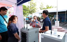 Điện máy Xanh mang máy lọc nước về tận nơi để người dân dùng thử