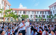 Sáp nhập tỉnh thành, bỏ cấp huyện: Hàng chục nghìn trường học, bệnh viện của huyện sẽ thế nào?