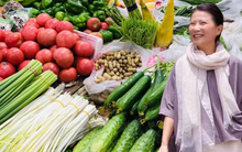 Nhà tôi 4 người, ăn uống đủ món mỗi ngày mà tiền chợ không quá 1 triệu/tuần là nhờ mẹ tôi đi chợ kiểu này