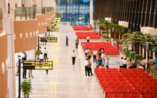 Chuyến bay đầu tiên cất cánh, nhà ga 10.990 tỷ đồng của Việt Nam chính thức ghi tên vào bản đồ hàng không