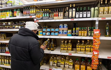 Bác sĩ cảnh báo loại dầu ăn hàng triệu người sử dụng có liên quan đến ung thư vú ác tính