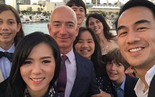 Bí ẩn về bé gái mồ côi bị bỏ rơi một bước đổi đời vì được tỷ phú giàu thứ 2 thế giới nhận nuôi