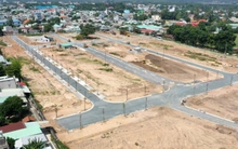 Đất nền ven Hà Nội đắt đỏ, khó bán: Môi giới liên tục mời, khách vẫn dửng dưng